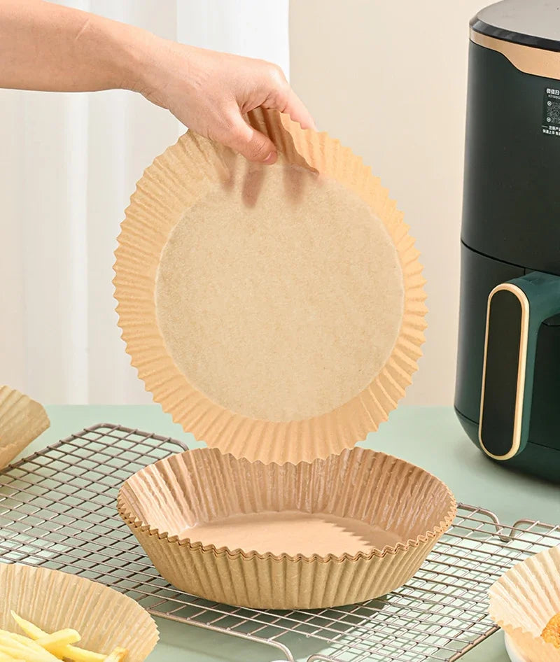 Papel Antiaderente para Air Fryer – Descartável e Fácil de Limpar