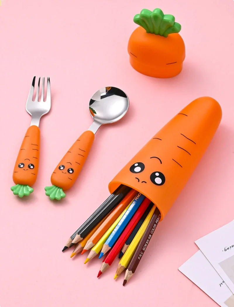 Kit de Talheres Infantil Cenoura com Garfo e Colher