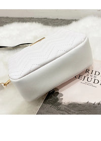 Bolsa Feminina Transversal em Couro Sintético